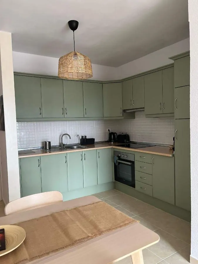 Cozy Two-Bedrooms Apartment With Big Terrace And Ocean View Chayofa